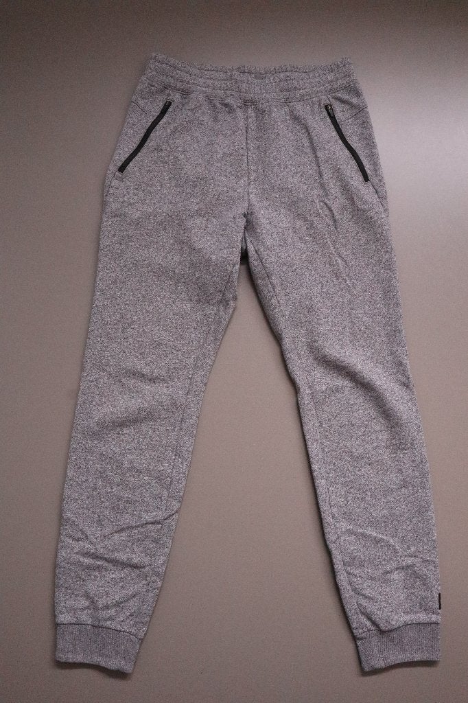 maat 32 / 33 joggingbroek grijs slimfit Decathlon zgan, Kleding | Heren, Sportkleding, Ophalen of Verzenden, Zo goed als nieuw