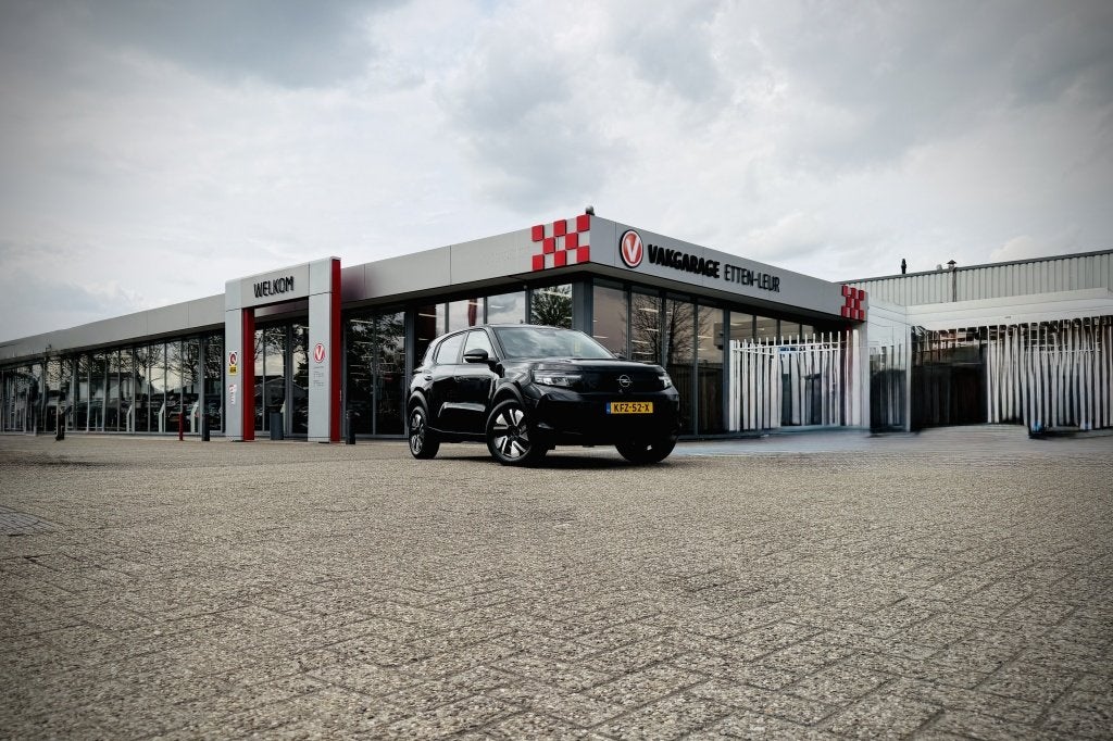 Opel Frontera 1.2 Turbo Hybrid | CAMERA | STUUR - STOELVERWA, Auto's, Opel, 12 maanden, Euro 6, 1199 cc, Zwart