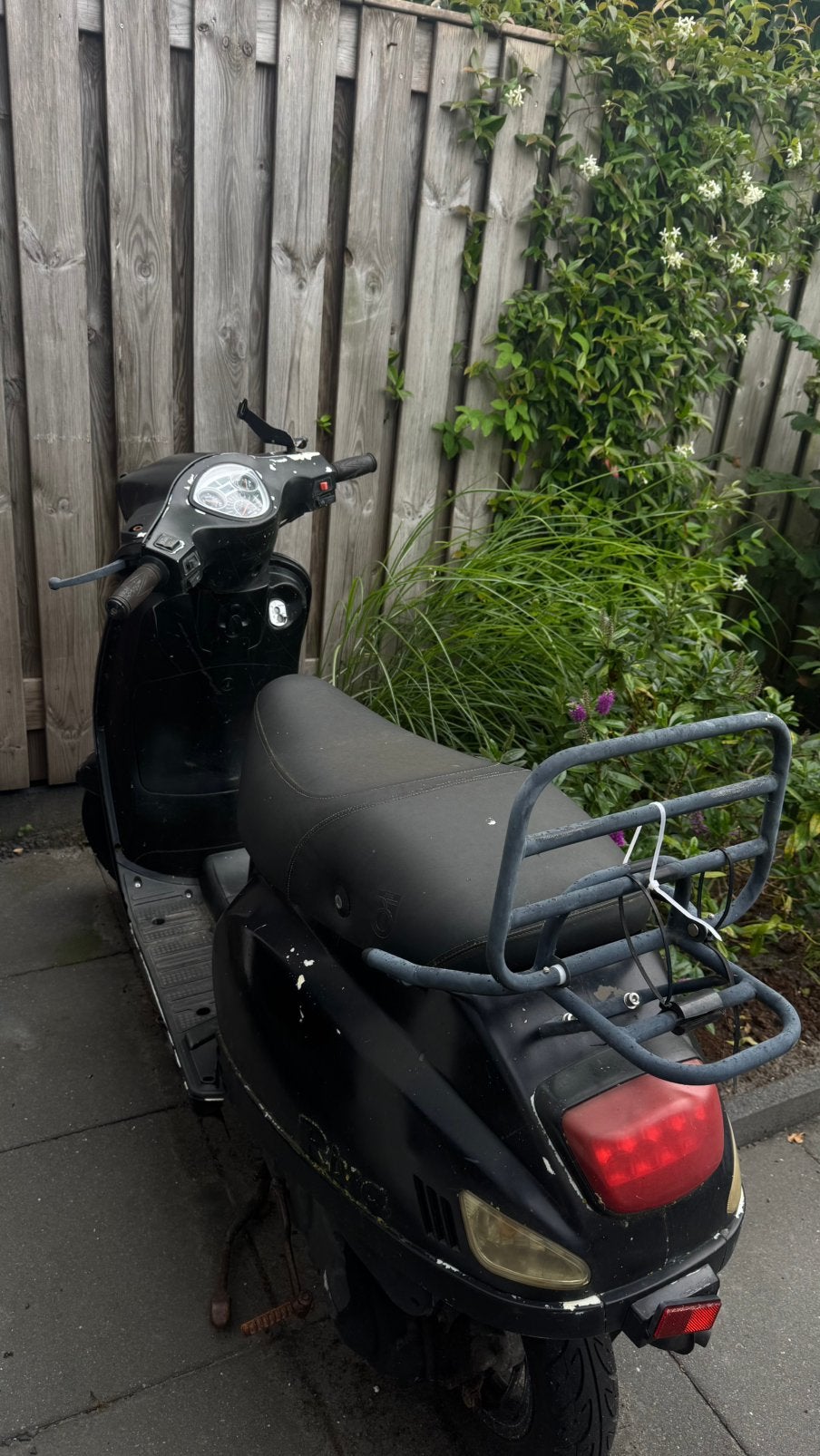 Scooter op te halen voor onderdelen, Fietsen en Brommers, Ophalen, Gebruikt, Benzine, Overige merken