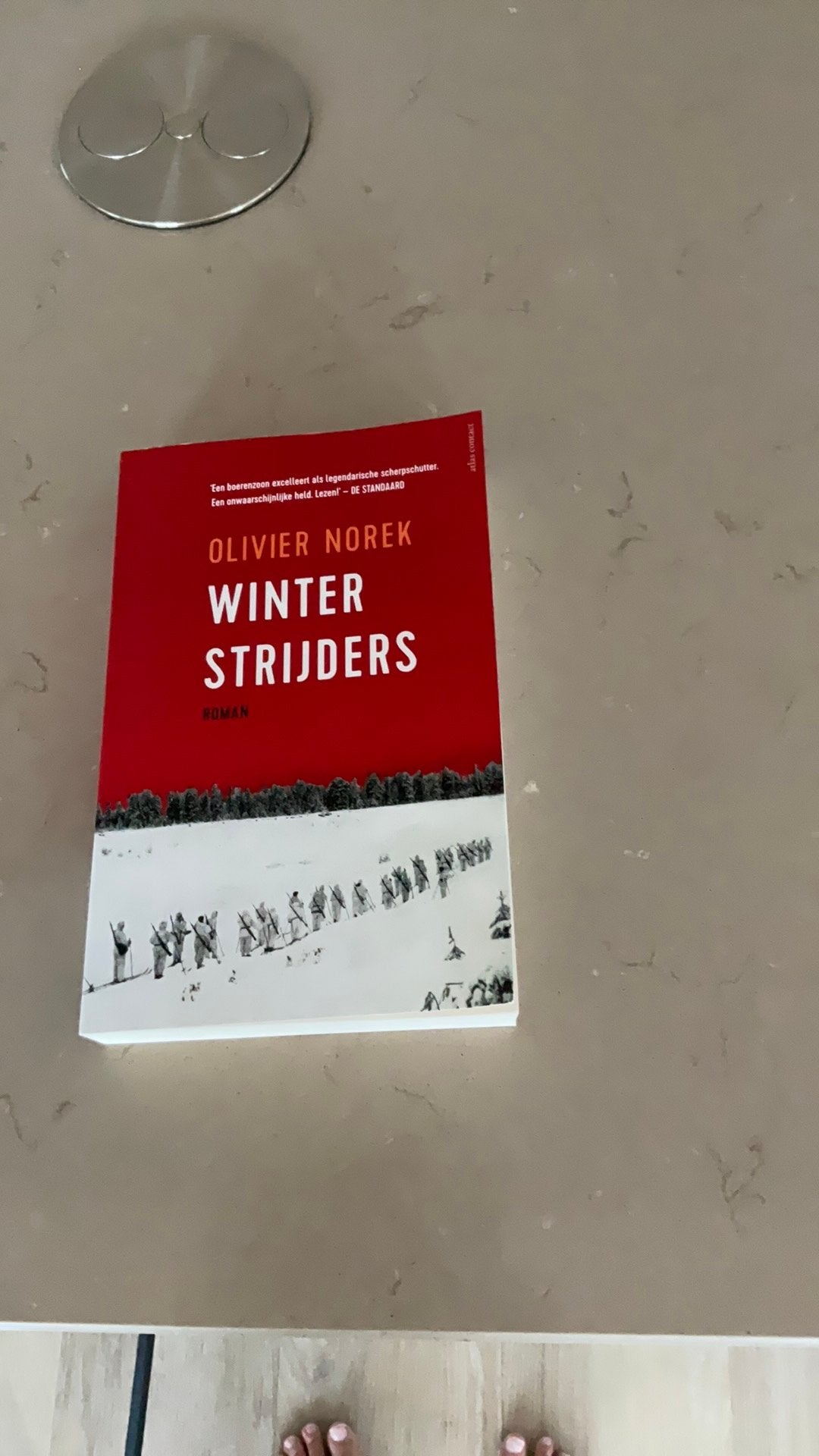 Olivier Norek - Winterstrijders, Ophalen of Verzenden, Zo goed als nieuw, Olivier Norek