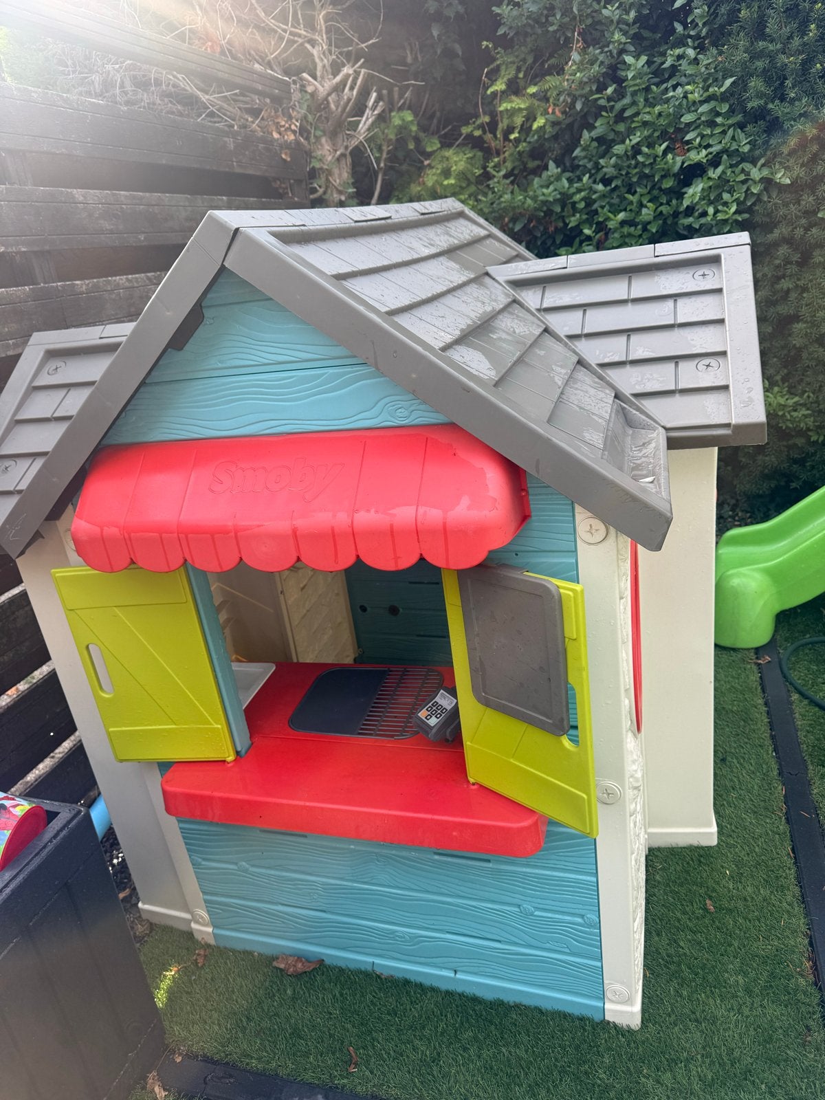 Smoby speelhuisje met picknickset en keuken, Ophalen, Gebruikt, Kunststof