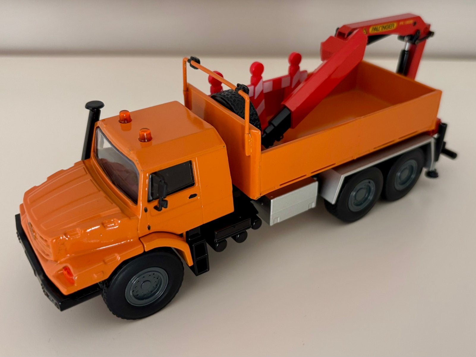 Mercedes Zetros 6x6 Kommunal, 1/50 code 3, Ophalen of Verzenden, Nieuw, Bus of Vrachtwagen, Conrad