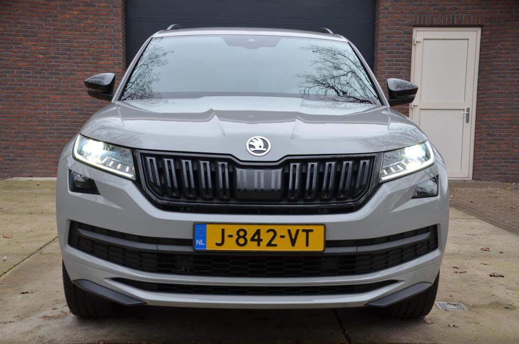 Skoda Kodiaq 1.5 TSI Sportline Business 7 Persoons Navi/Led/, Voorwielaandrijving, 4 cilinders, 150 pk, Bedrijf