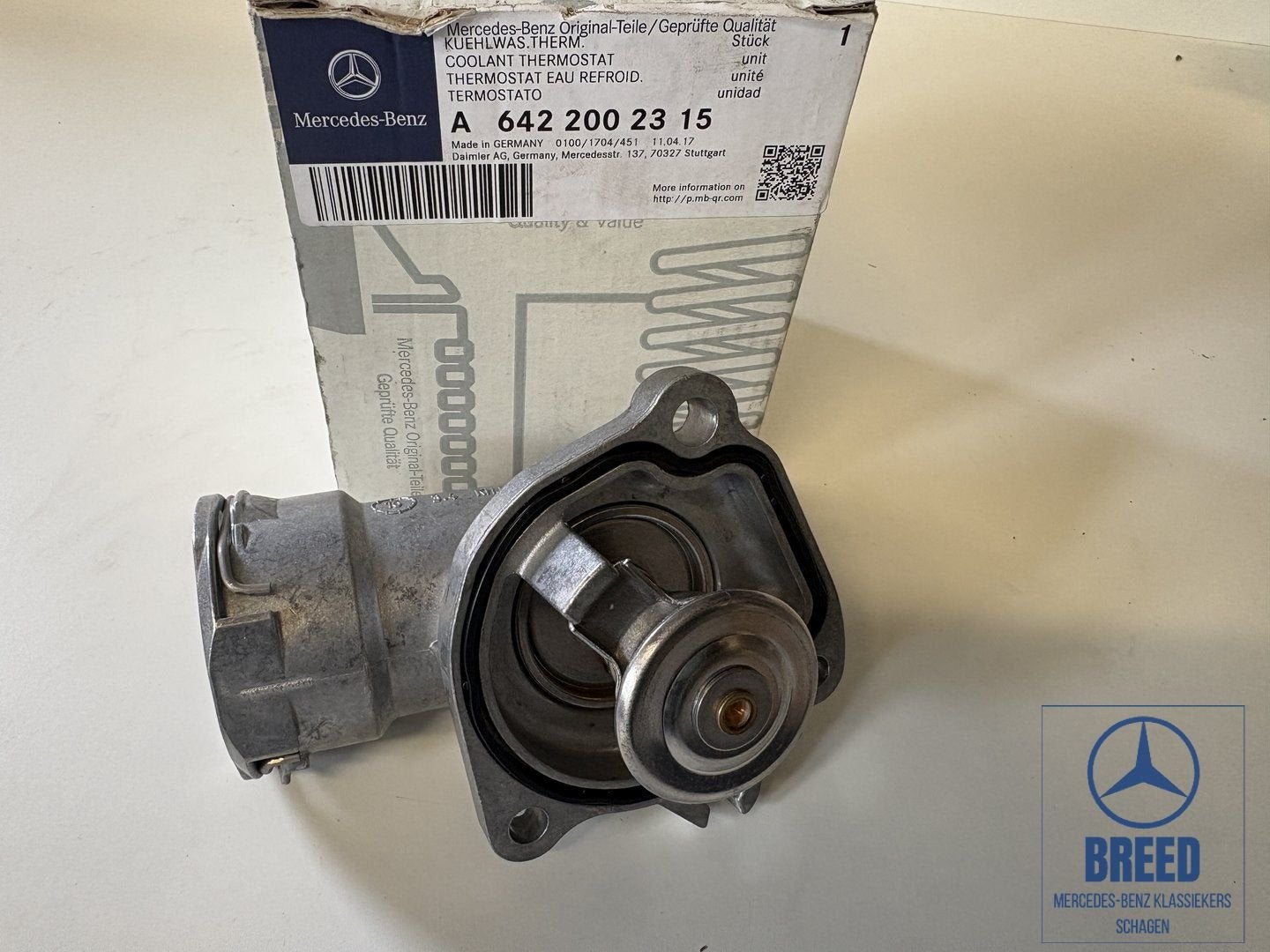 NOS thermostaat voor Mercedes-Benz OM642 motor Sprinter R-Kl, -, -, Nieuw, Ophalen of Verzenden