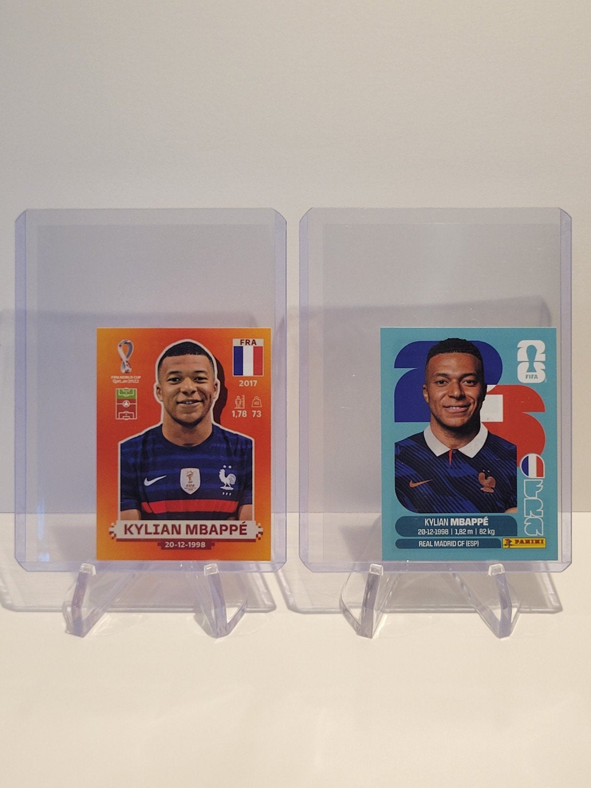 2x Mbappé Panini Stickers | 2022 + 2026 World Cup | France, Hobby en Vrije tijd, Stickers en Plaatjes, Ophalen of Verzenden, Nieuw
