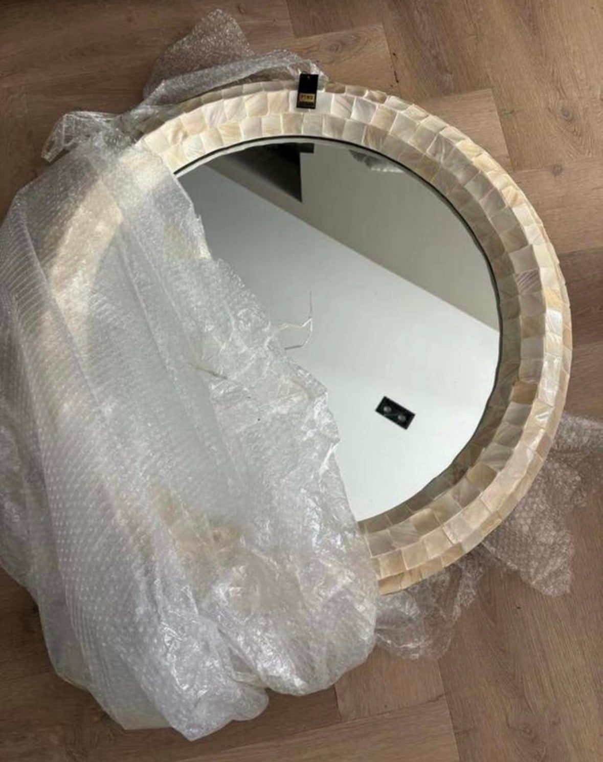 Nieuwe grote PTMD schelpen spiegel, Ophalen, Zo goed als nieuw, Rond, Minder dan 100 cm