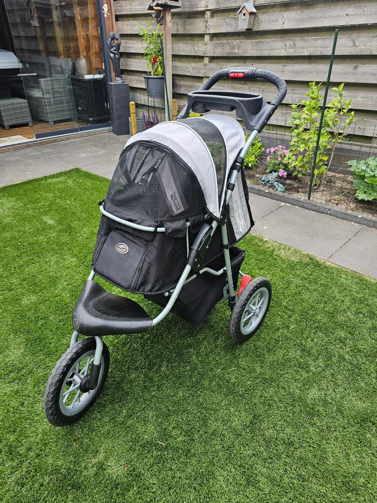 hondenbuggy kleine hondjes/ poezen, Innopet, Ophalen, Zo goed als nieuw, Hondenbuggy
