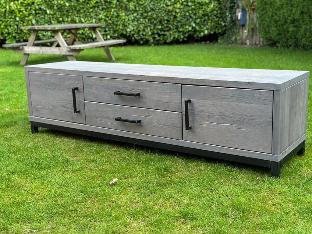 Tvmeubel dressoir kast eikenhout oak stone grey, Ophalen, Eikenhout, Zo goed als nieuw, 200 cm of meer