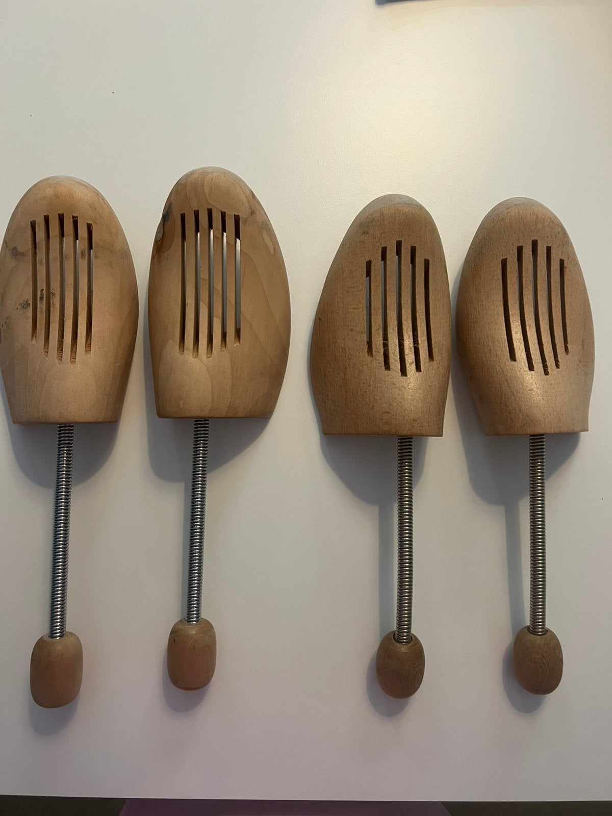 Houten schoenspanners 2 paar maat 42/43, Kleding | Heren, Schoenen, Ophalen of Verzenden, Zo goed als nieuw, Overige kleuren