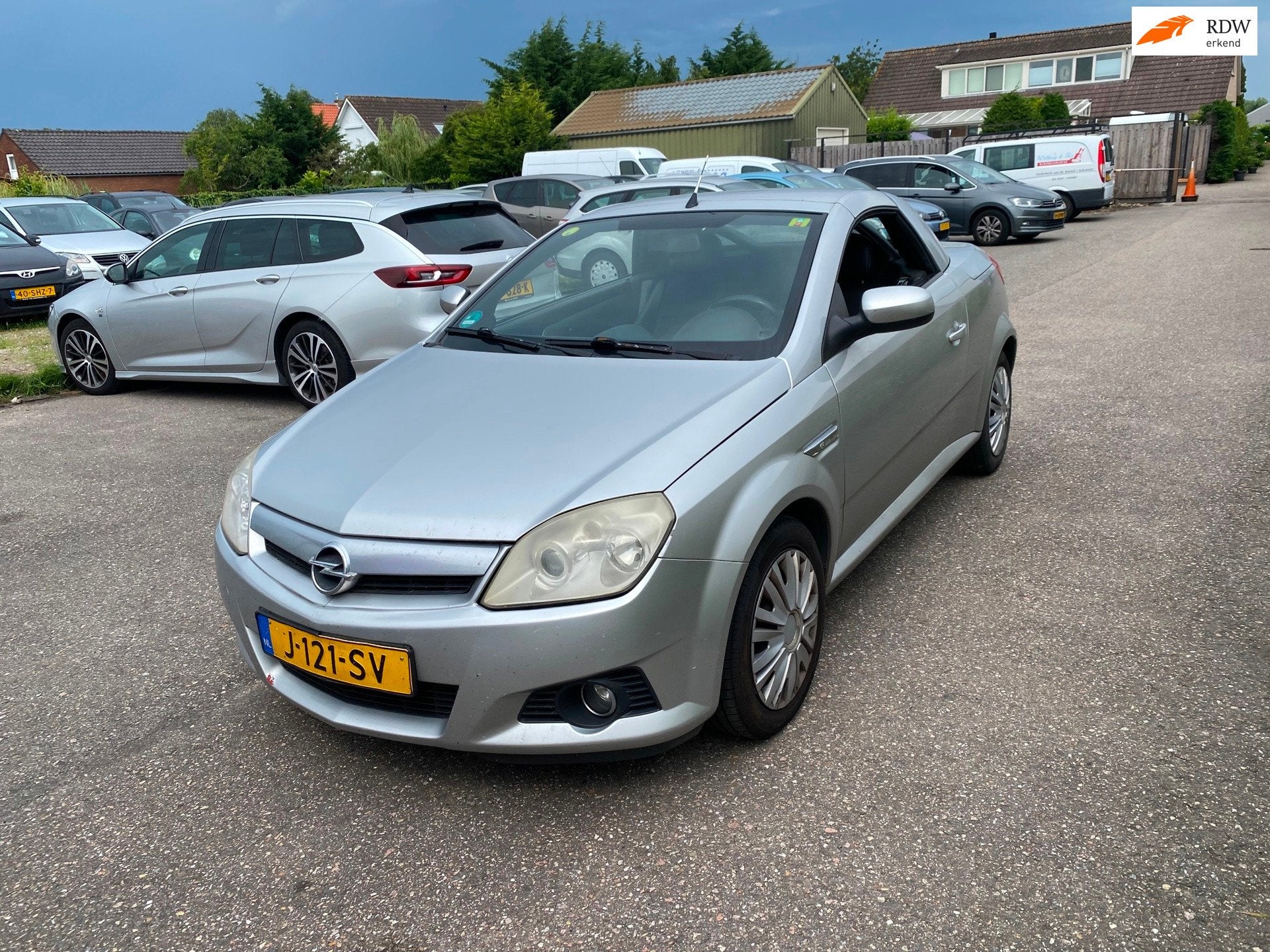 Opel Tigra TwinTop 1.4-16V Sport, Voorwielaandrijving, Gebruikt, 4 cilinders, Cabriolet