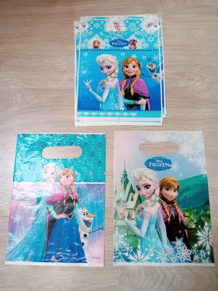 Frozen uitdeelzakjes - Elsa, Anna en Olaf, Ophalen of Verzenden, Nieuw, Feestartikel, Film of Tv