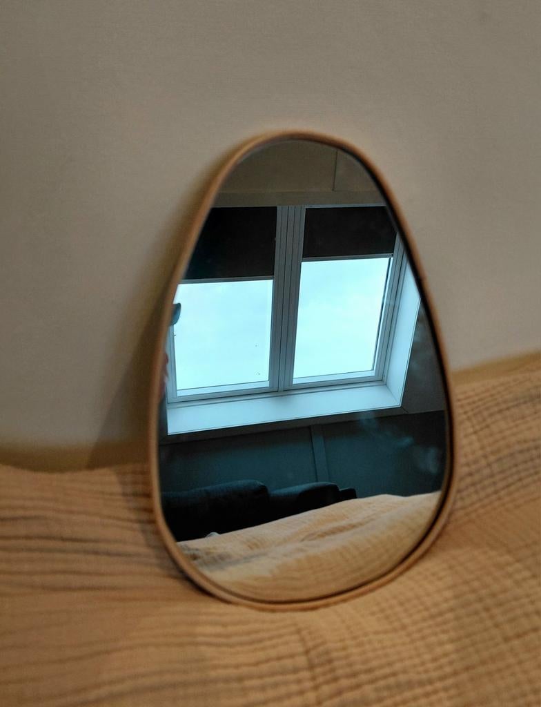 Organische vorm spiegel van søstrene grene, Minder dan 50 cm, Nieuw, Ophalen of Verzenden, Minder dan 100 cm