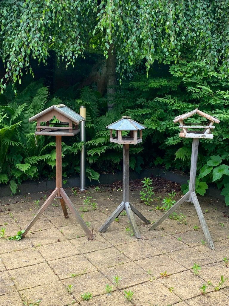3 vogelhuisjes op standaard - gratis op te halen, Ophalen, Gebruikt