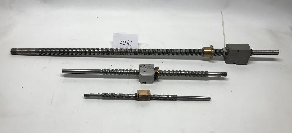 Trapeziumspindels, L1050, L600 en L430, rechtse draad, Doe-het-zelf en Verbouw, Metalen, Ophalen of Verzenden, Gebruikt, Overige metalen