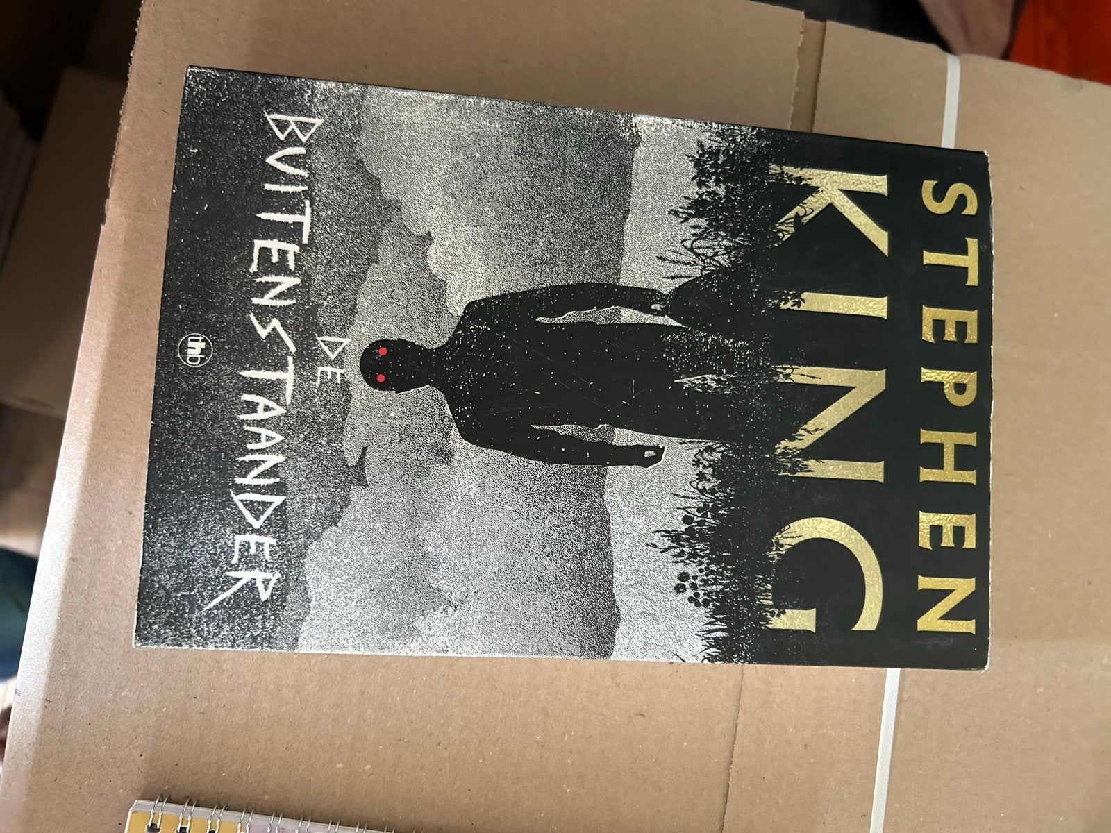 Stephen King - De Buitenstaander (Zo goed als nieuw), Boeken, Verzenden, Zo goed als nieuw, Nederland