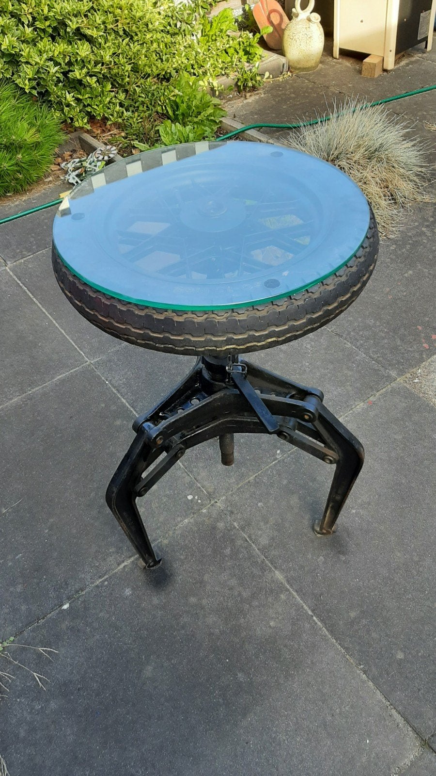 Bijzettafel Mancave wiel, band , scooter auto, Ophalen, Overige typen, Overige merken