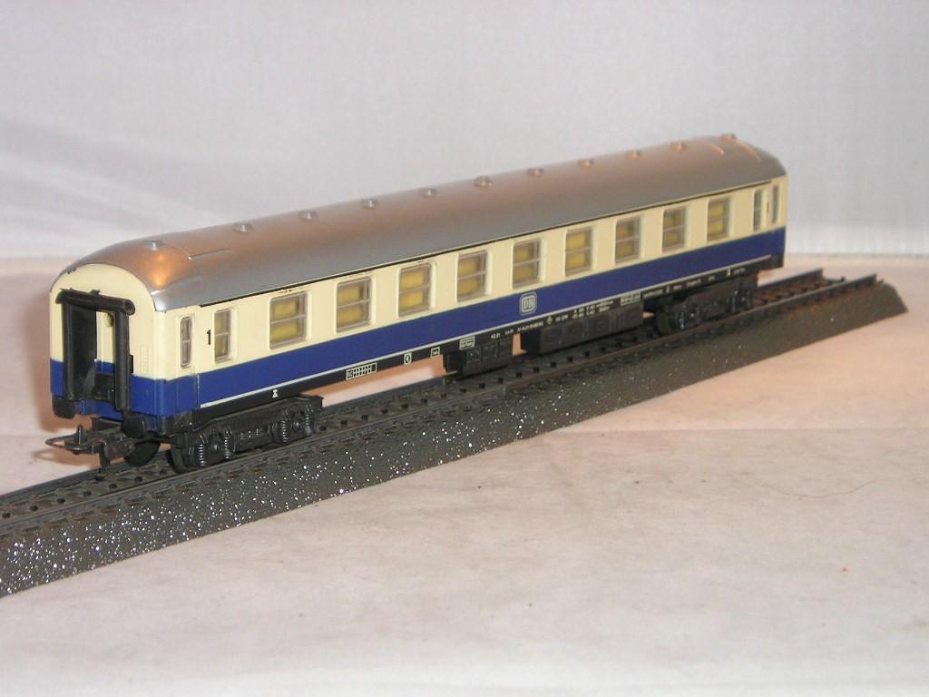 LIMA passagierswagon TEE DC (#334), Hobby en Vrije tijd, Modeltreinen | H0, Nieuw, Wagon, Gelijkstroom, Lima, Ophalen of Verzenden