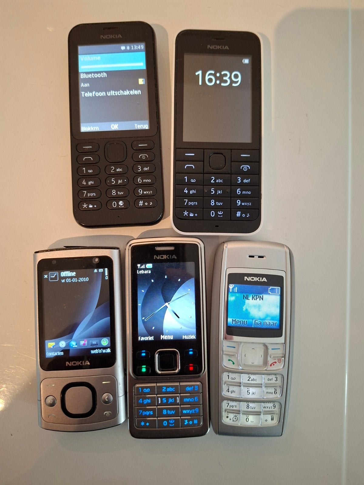 5x Nokia 25 euro, Telecommunicatie, Ophalen, Zwart
