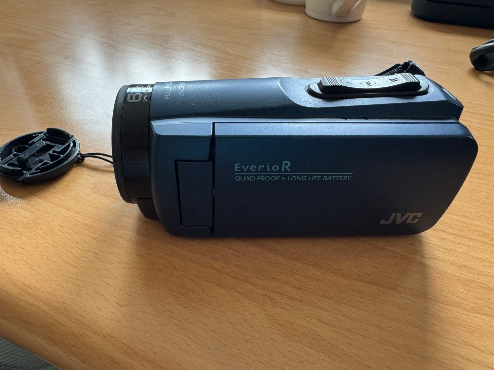 Te koop: JVC EverioR GZ-R495 AE Full HD Memory Camcorder, Ophalen, Full HD, Gebruikt, JVC