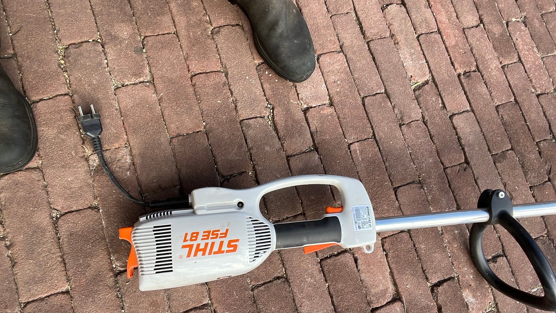Gras trimmer, Ophalen, Zo goed als nieuw, 10 tot 30 cm, Elektrisch