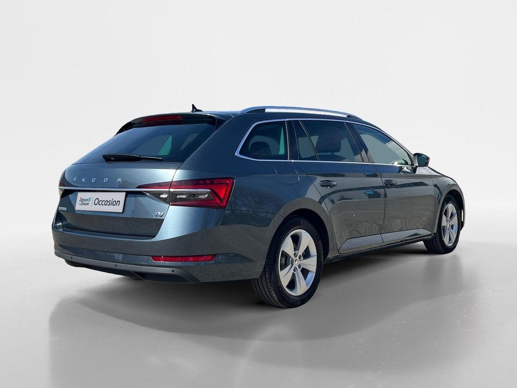 Skoda Superb Combi 1.4 TSI iV Business Edition Plus | Uniek, Auto's, Skoda, Stof, Gebruikt, 4 cilinders, Hybride Elektrisch/Benzine