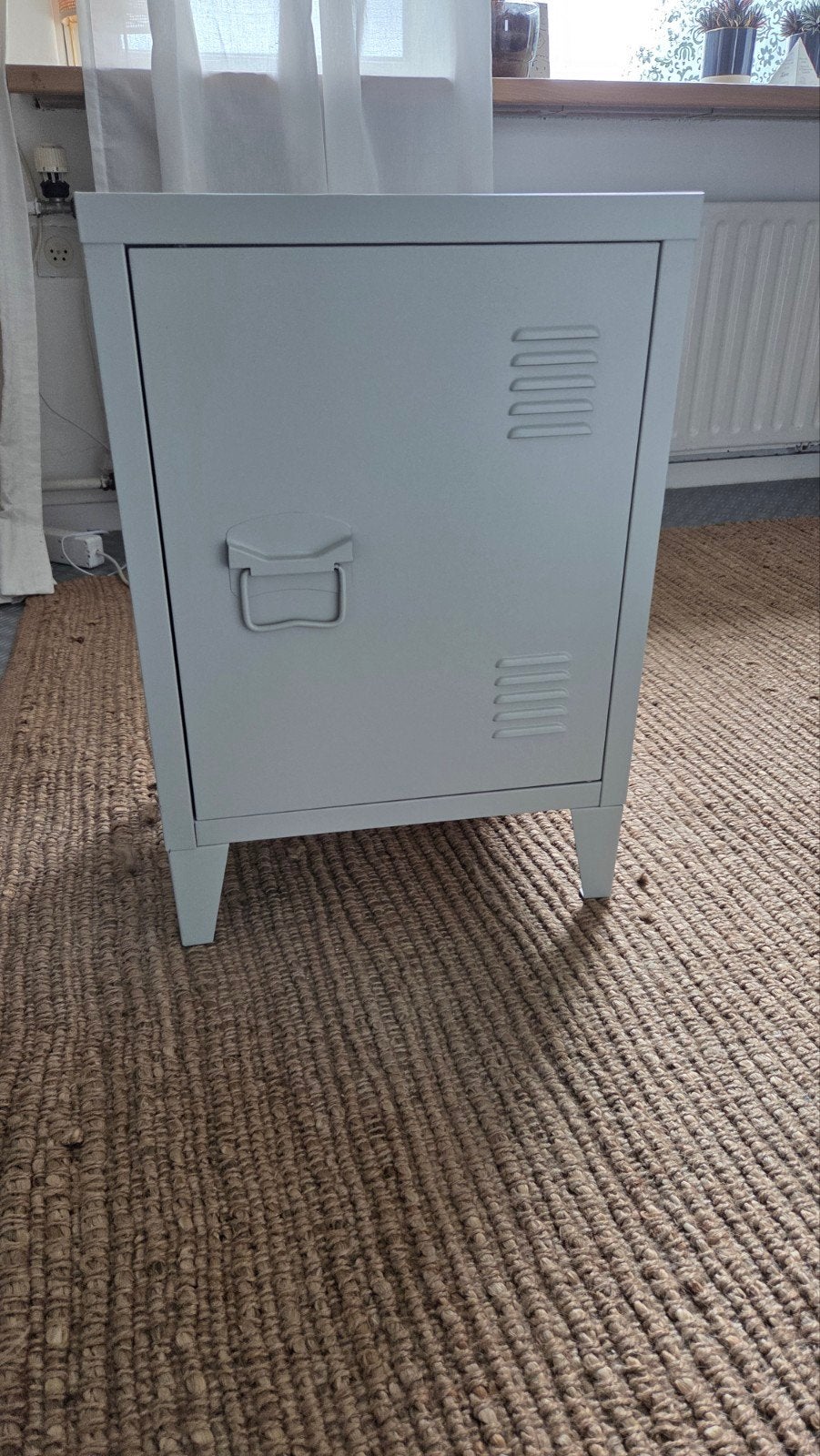 Kwantum nachtkastje/locker - zo goed als nieuw, Ophalen, Zo goed als nieuw
