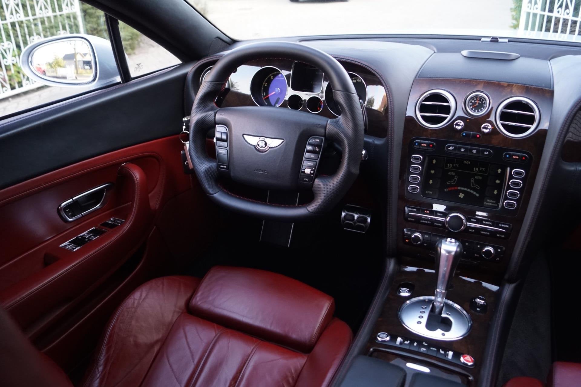 Bentley Continental GT 6.0 W12 Coupe Autom Leder Sportst Sto, Auto's, Bentley, Automaat, Gebruikt, Traction-control, 12 cilinders
