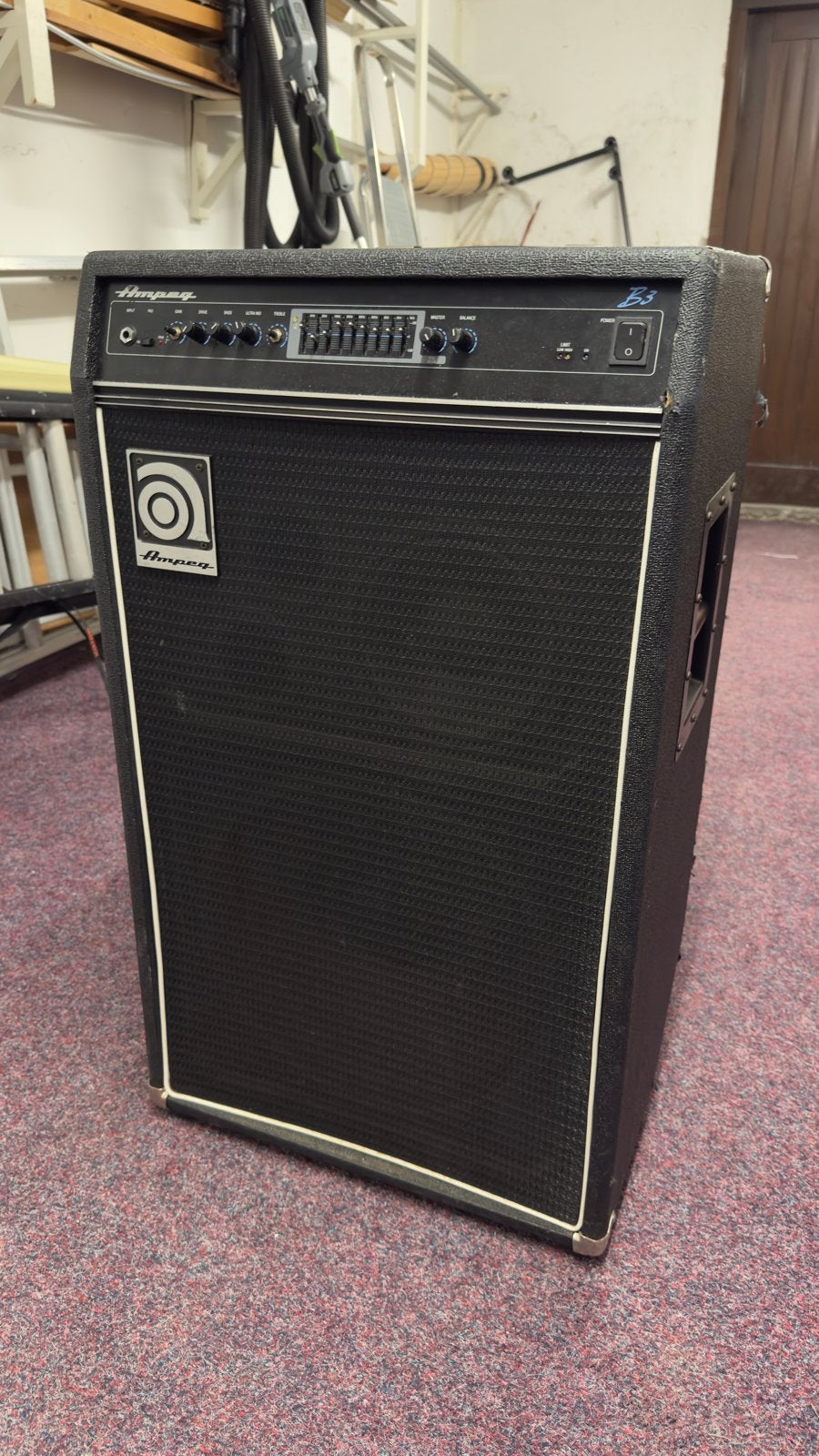 Ampeg B3 basversterker combo - Krachtig geluid, Ophalen, Gebruikt, Basgitaar, 100 watt of meer