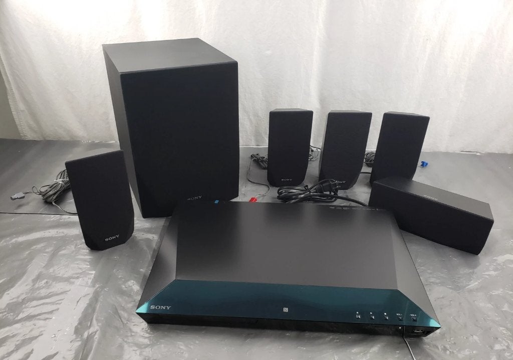 Sony Home Cinema Blu-ray systeem 5.1, Gebruikt, Blu-ray-speler, 70 watt of meer, Ophalen of Verzenden