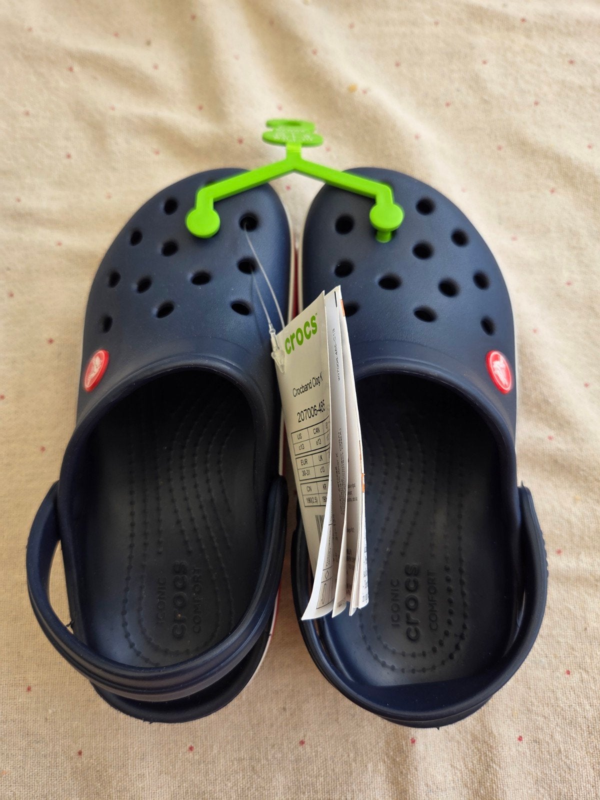 Nieuwe blauwe Crocs maat C13 (30-31) - ongedragen, Ophalen of Verzenden, Nieuw, Crocs, Jongen of Meisje