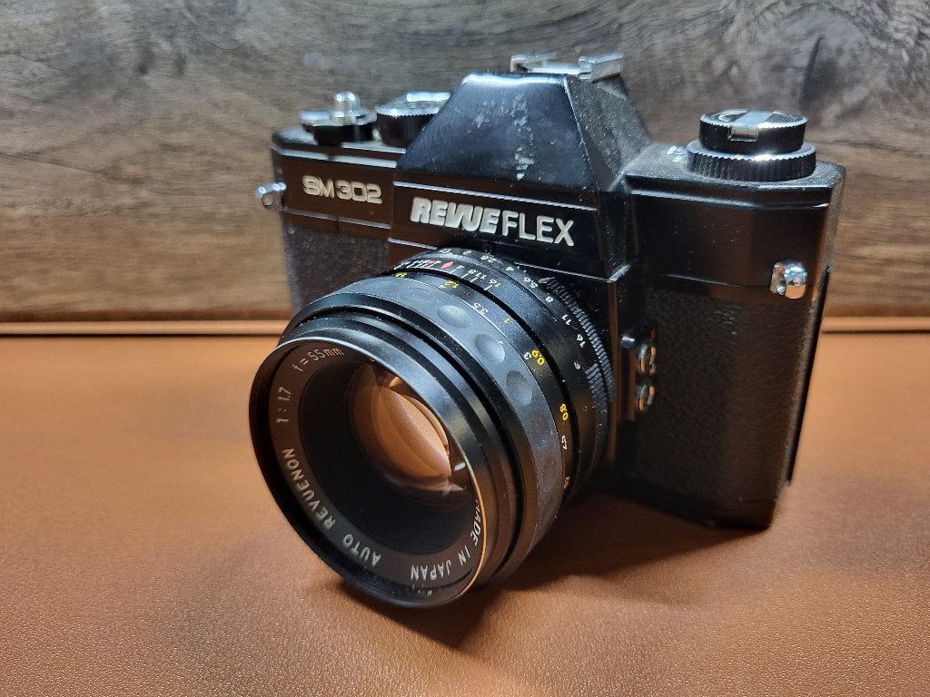 Revueflex SM 302 + Auto Revuenon 55mm f1.7, Ophalen of Verzenden, Gebruikt, Spiegelreflex, Overige Merken