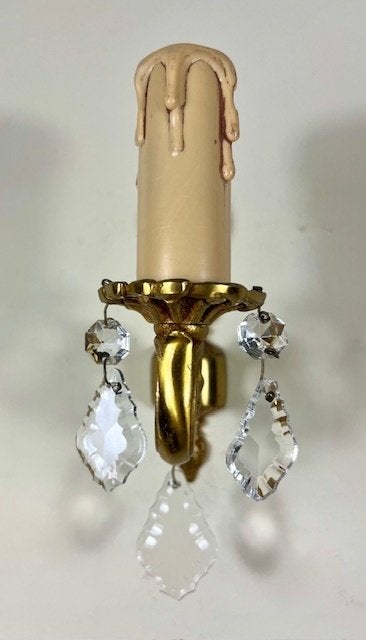 Vintage Frans bronzen wandlampje met kristallen glaspegels, Ophalen of Verzenden, Gebruikt, Glas, Wandlamp