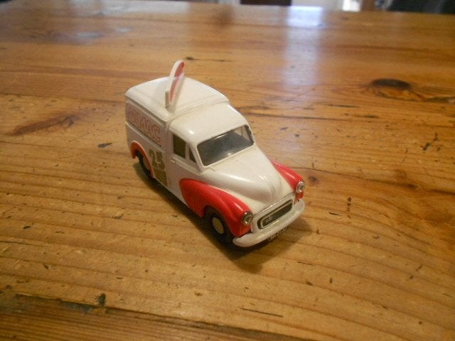 Corgi Morris Minor bestelwagen, Ophalen of Verzenden, Zo goed als nieuw, Auto, Corgi