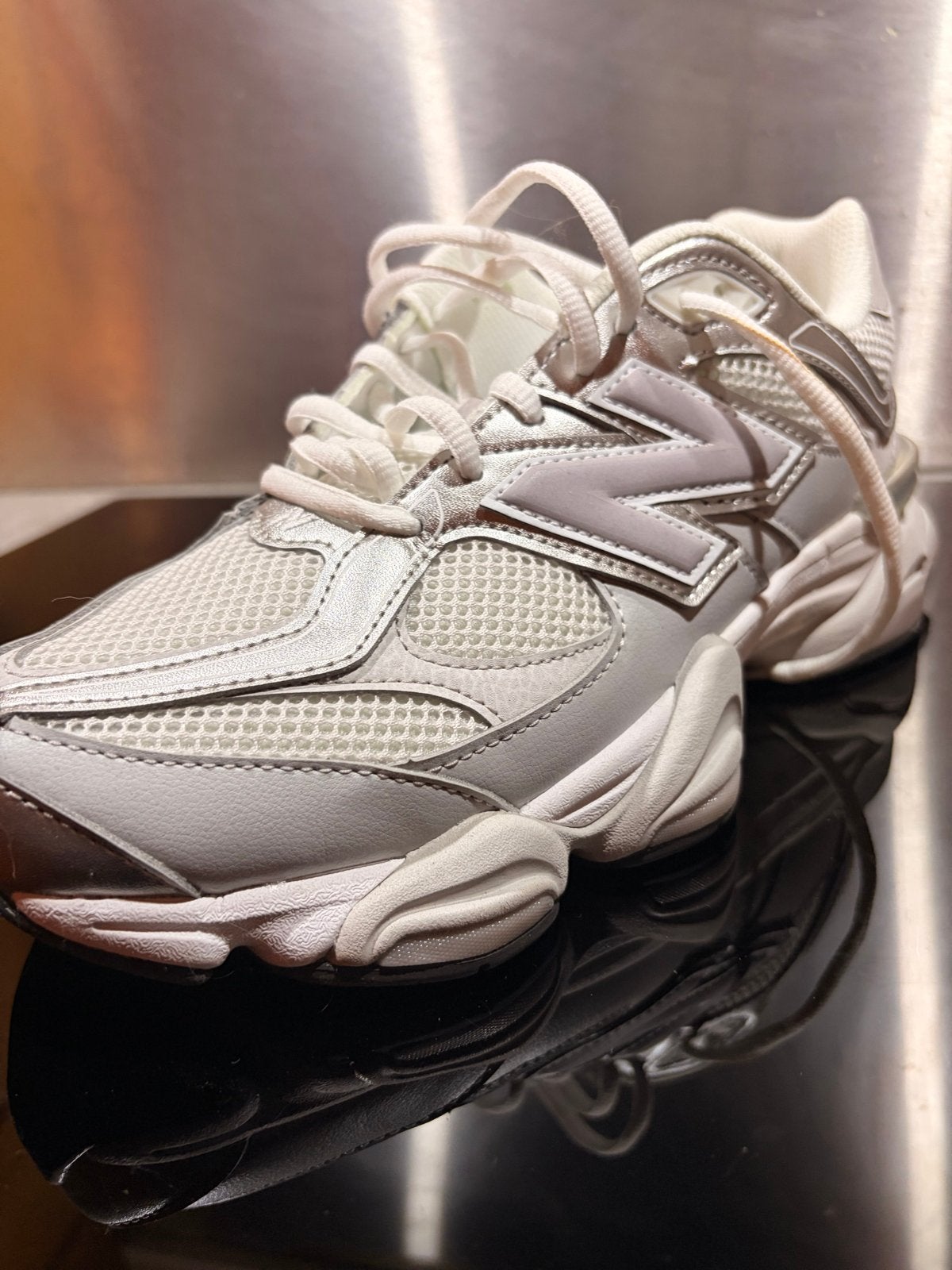 New Balance 9060 Sneakers, Wit, Nieuw, Ophalen of Verzenden, Sneakers of Gympen