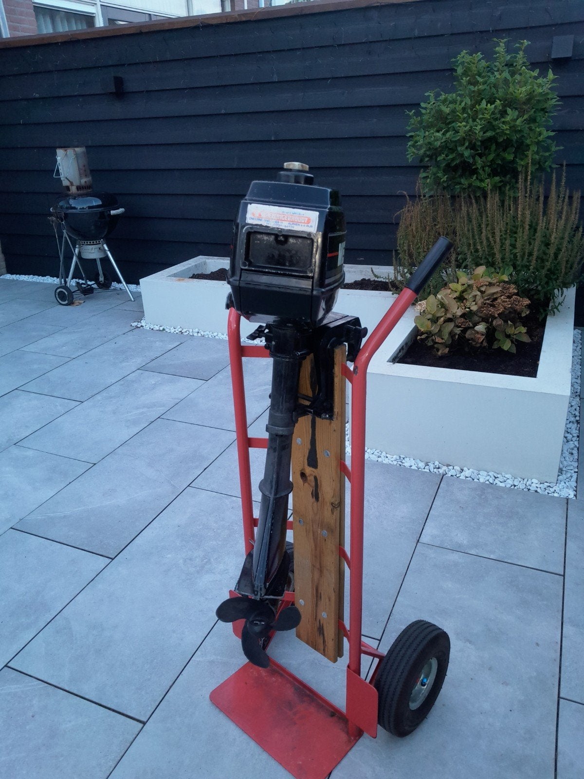 buitenboordmotor, Tuin en Terras, Ophalen of Verzenden, Gebruikt, Benzine, Liggend