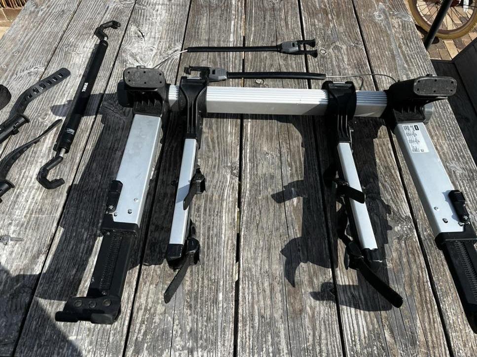 Thule Outway Hanging 2 met Thule frame adapter 982, Ophalen, 2 fietsen, Gebruikt, Achterklepdrager