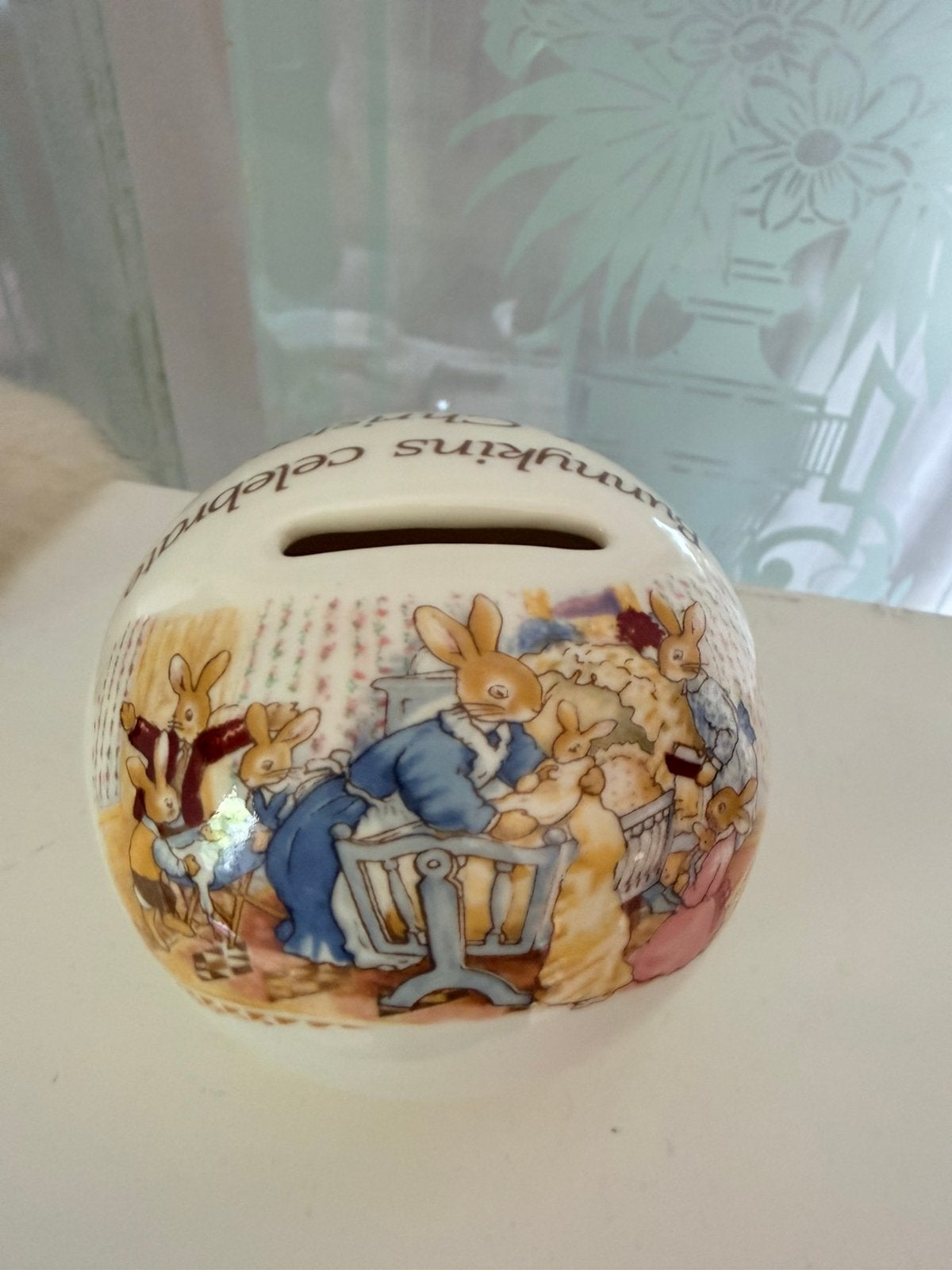 Bunnykins Royal Doulton spaarpot doop, Verzamelen, Ophalen, Zo goed als nieuw, Steen, Aardewerk of Keramiek, Dier