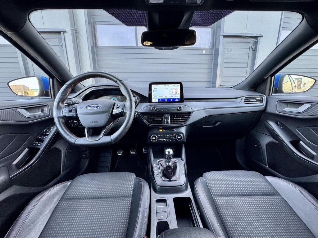 Ford Focus Wagon 1.5 -182pk EcoBoost | ST LINE | ZEER COMPLE, Auto's, Ford, Blauw, Origineel Nederlands, Handgeschakeld, 3 cilinders