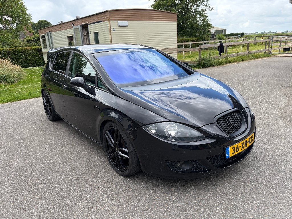 Seat Leon 1.8 Tfsi 118KW 2007 Zwart, Auto's, Voorwielaandrijving, Stof, 1295 kg, 4 cilinders