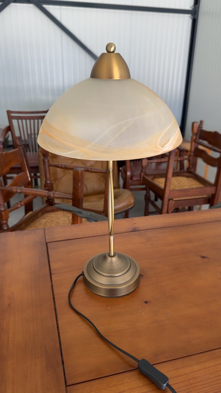 Klassieke Tafellamp met Glazen Kap - Bronskleurig, Huis en Inrichting, Met schakelaar, Goud, Lamp, 45 cm