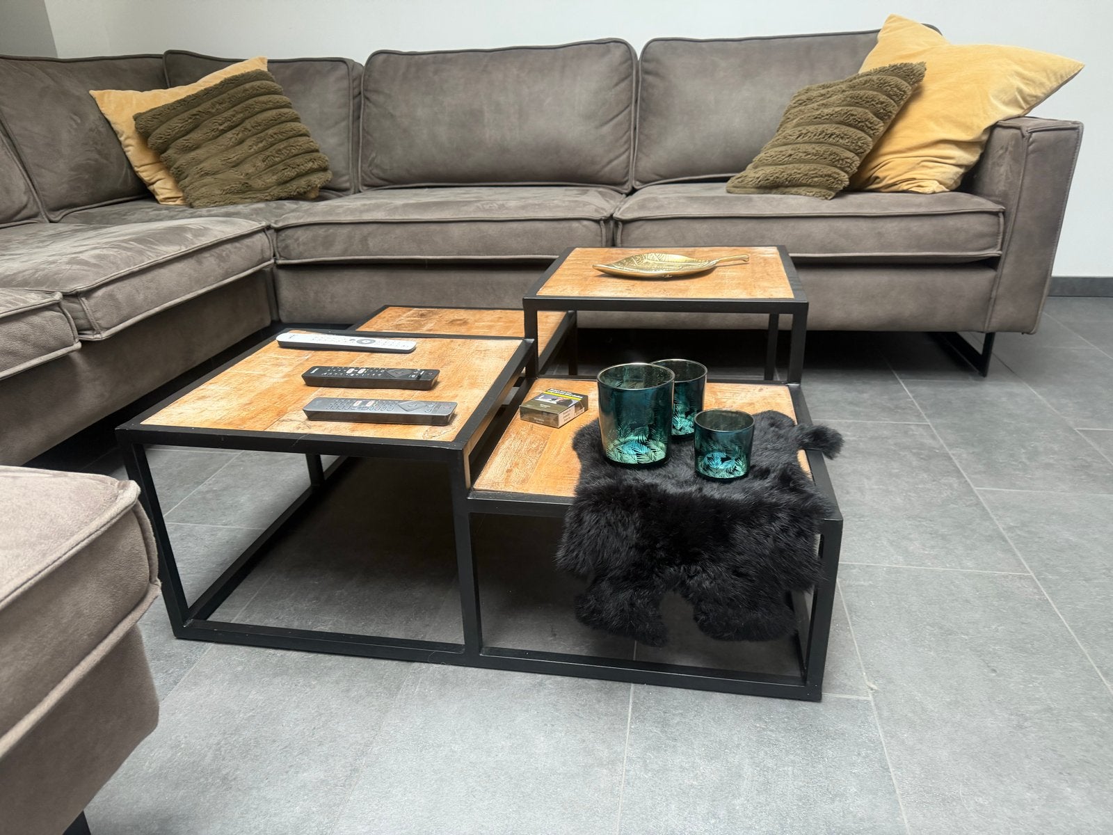 Industriële salontafel set met houten blad en metalen frame, Ophalen, Gebruikt, Vierkant, 50 tot 100 cm