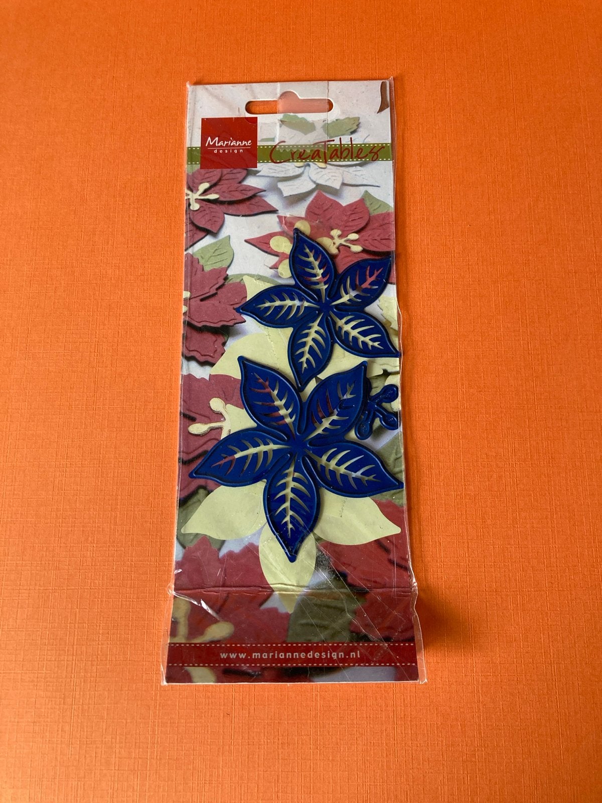 Marianne Design Creatables - Bloemen Stansmallen, Geschikt voor snijden, Gereedschap of Toebehoren, Nieuw, Meerkleurig