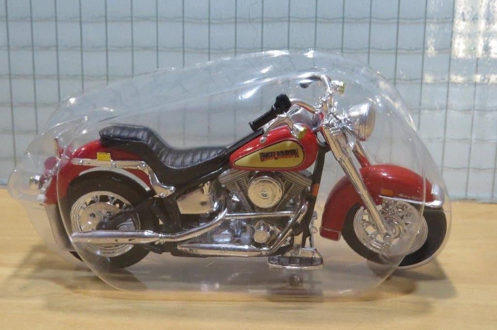 Harley Davidson FLST Heritage Softail Evolution (n026) blist, Maisto, May Cheong Group France S.A.S., Nieuw, Ophalen of Verzenden
