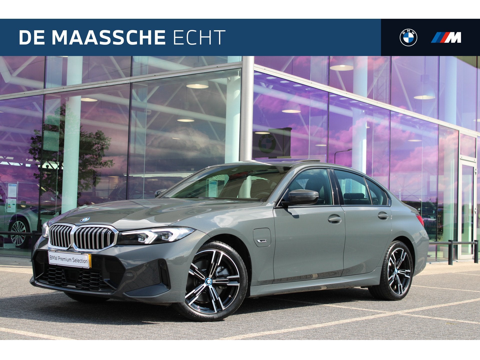 BMW 3 Serie 330e M Sport Automaat / Sportstoelen / Active Cr, Auto's, Achterwielaandrijving, 4 cilinders, Met garantie (alle)