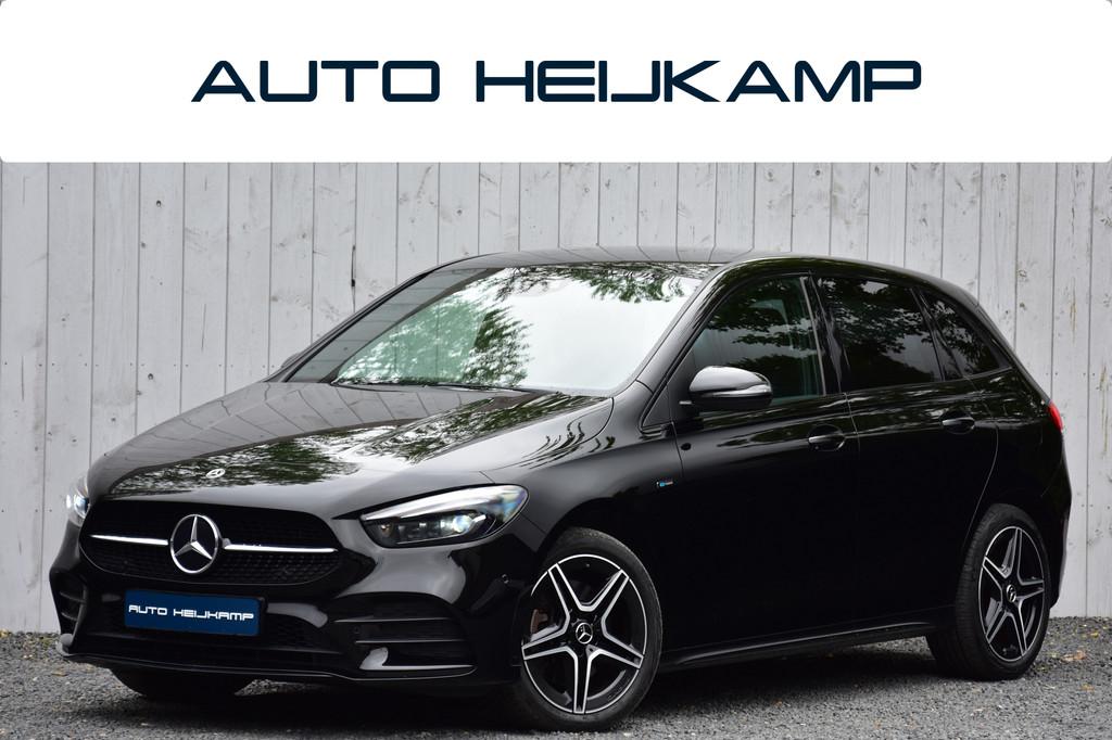 Mercedes-Benz B-klasse 250 e Business Solution AMG Limited |, Auto's, Gebruikt, Zwart, 4 cilinders, 15 kWh