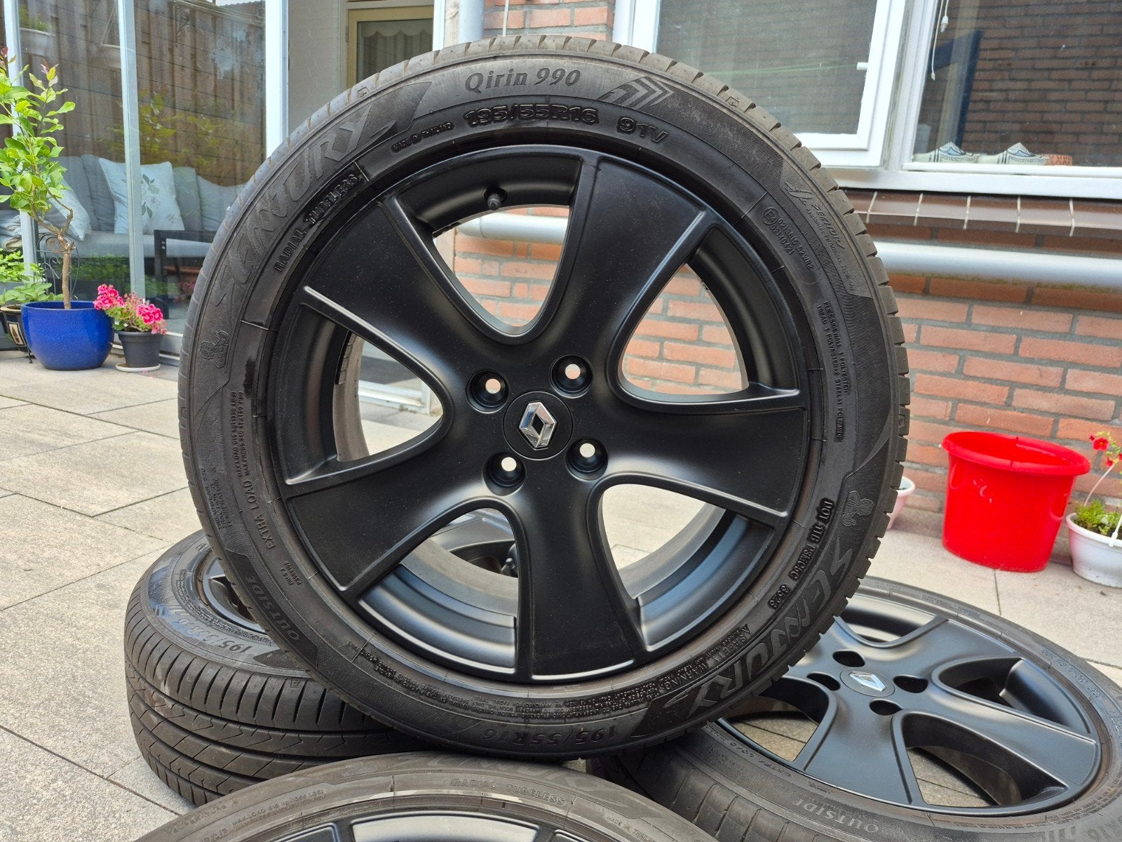 te koop Origineel Renault Clio velgen 195 55 16 inch., Ophalen, Gebruikt, 16 inch, Banden en Velgen