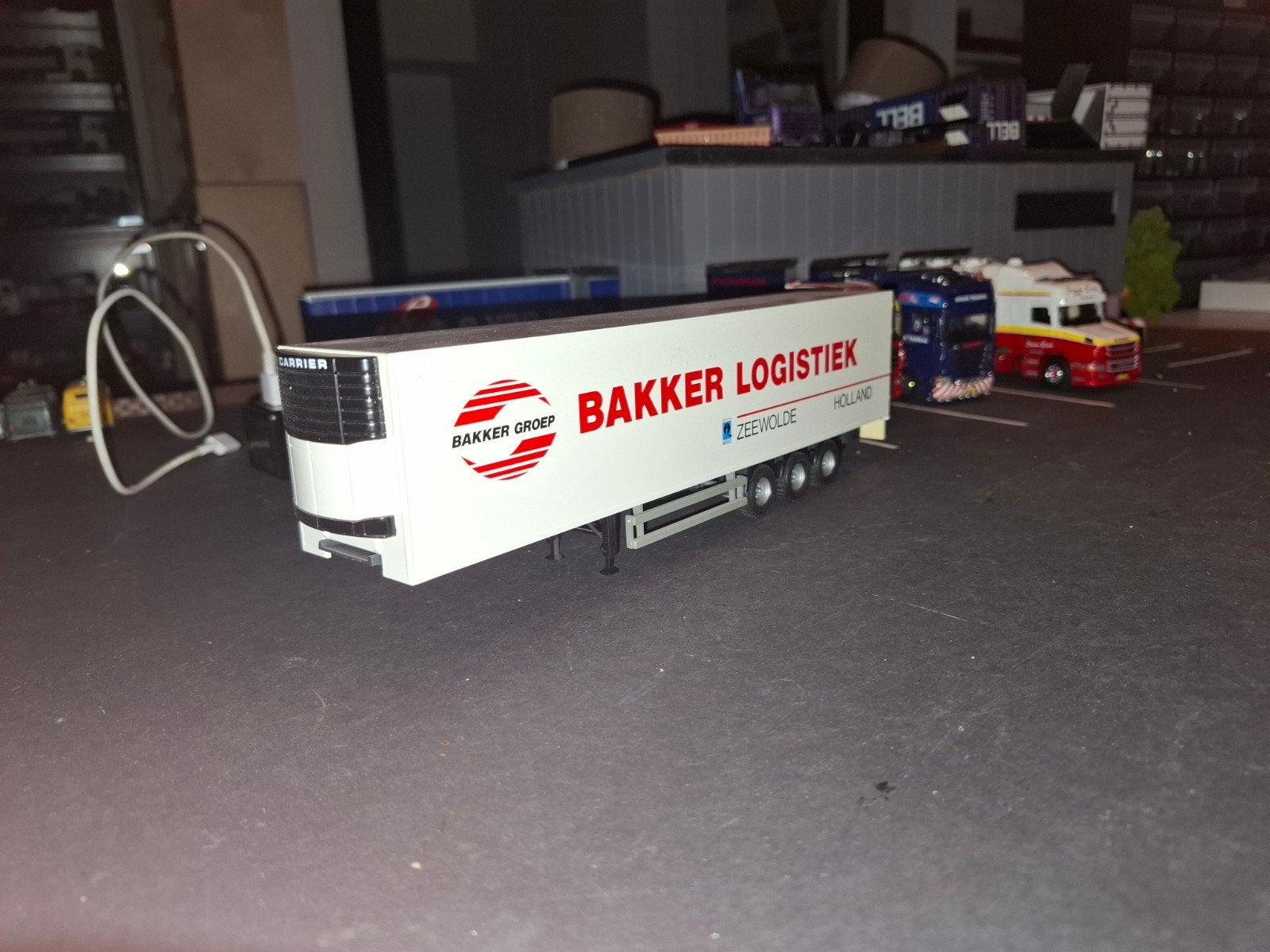 Bakker logistics oplegger, Ophalen of Verzenden, Zo goed als nieuw, Bus of Vrachtwagen, Tekno