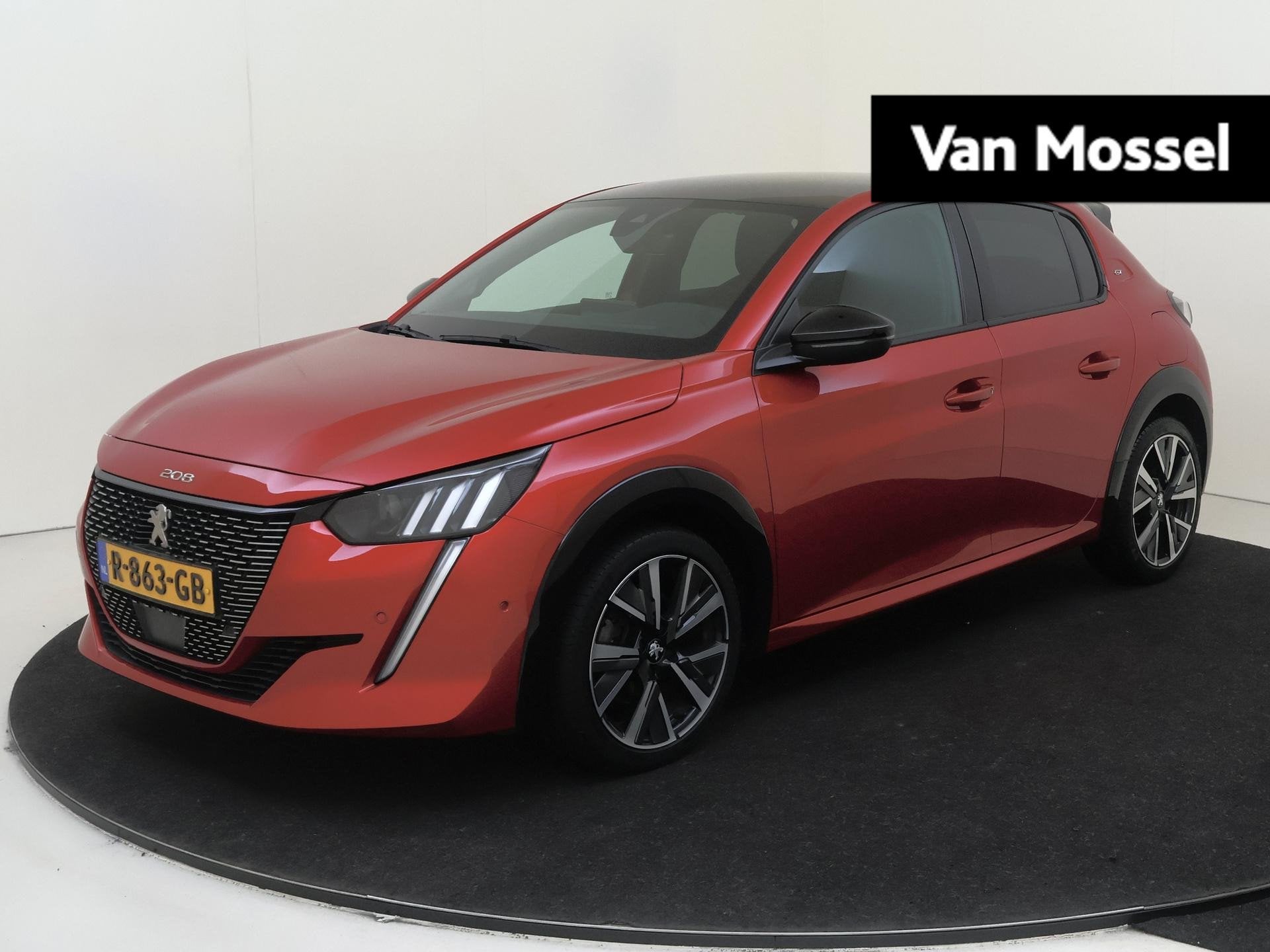 Peugeot 208 1.2 PureTech GT Pack | airco automatisch | Apple, 101 pk, Gebruikt, Euro 6, Automatische klimaatregeling
