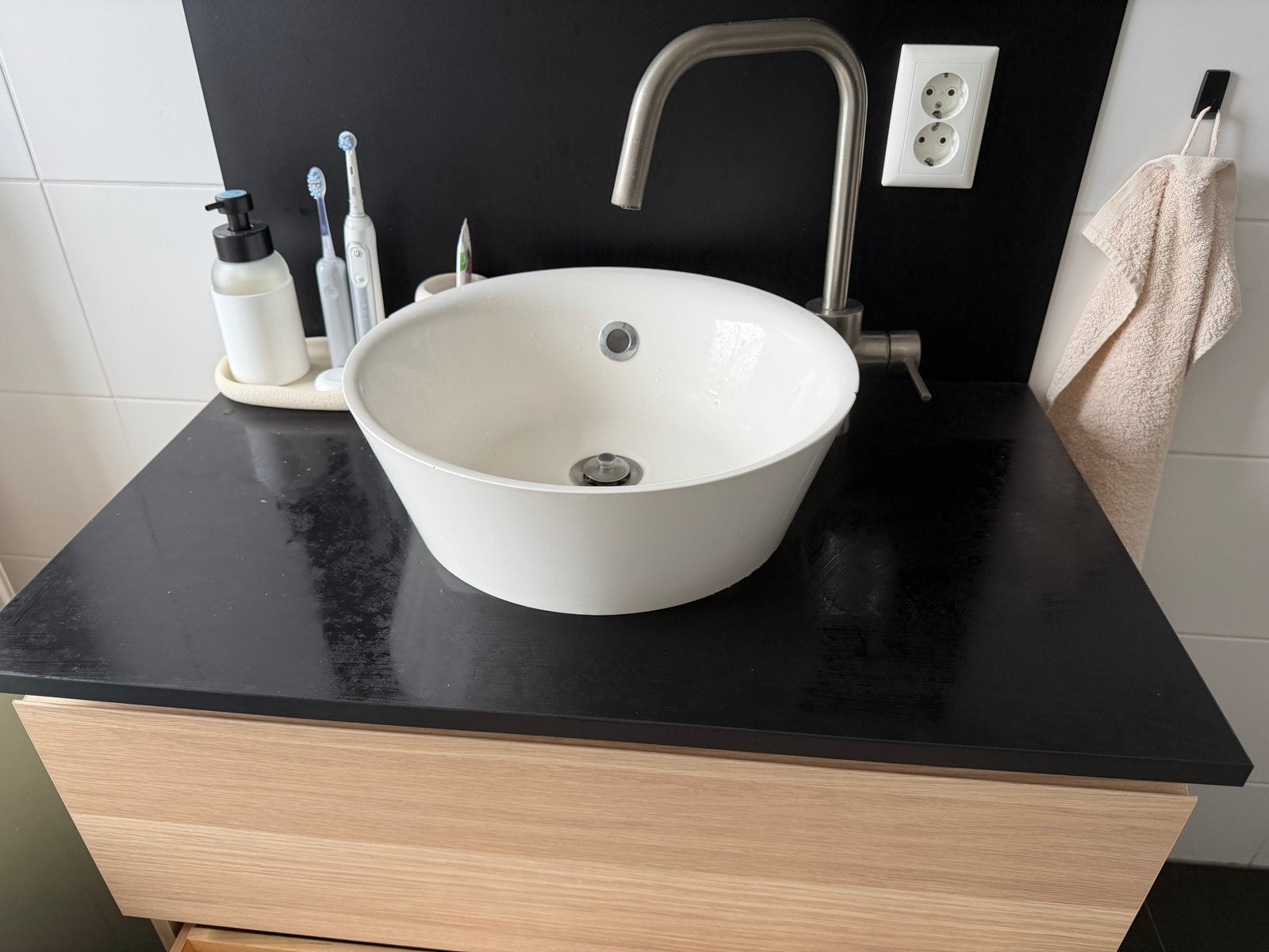 IKEA Badkamermeubel met waskom en kraan 80cm, Huis en Inrichting, Ophalen, 50 tot 100 cm, Zo goed als nieuw, Minder dan 100 cm