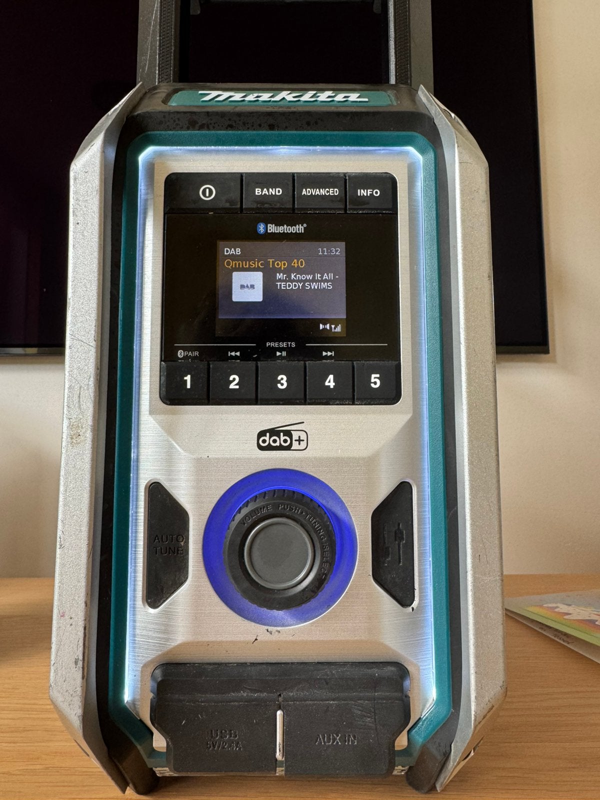 Makita dmr115 bouwradio nette staat dab Bluethooth, Audio, Tv en Foto, Ophalen of Verzenden, Zo goed als nieuw, Bouwradio